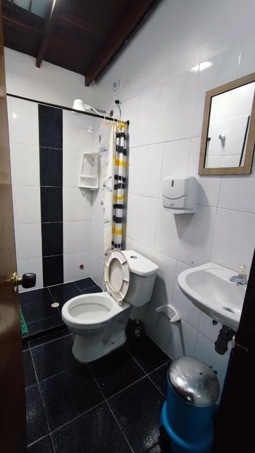Hostel Urban City Медельин Экстерьер фото