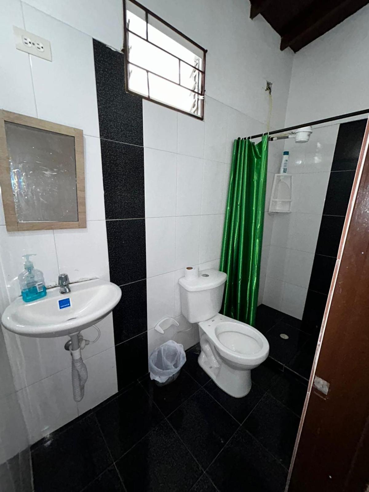 Hostel Urban City Медельин Экстерьер фото